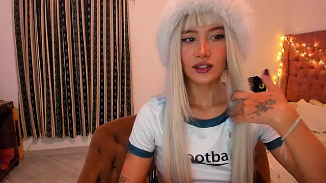 Mia miel69 online show from 11, 6, 2026