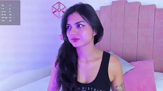 Zoee Kravitz online show from 8, 4, 2026