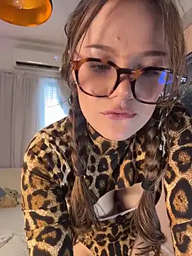 Tallulah Kinky online show from 30, 4, 2026