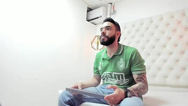 JEAN LEWIS2 online show from 11, 4, 2026