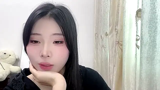Snapshot of yiyibaby2026 chatting on 3, 4, 2026 yiyibaby2026 online show from 3, 4, 2026