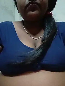 Snapshot of Radhika088 chatting on 8, 6, 2026 Radhika088 online show from 8, 6, 2026