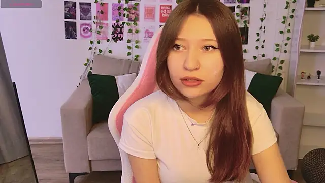 EvaMorries online show from 18, 3, 2026