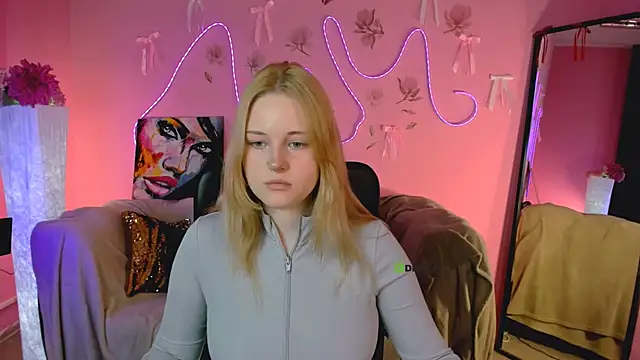 trixy melison online show from 28, 4, 2026