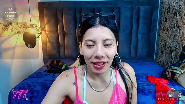 Abril Fox   online show from 13, 6, 2026