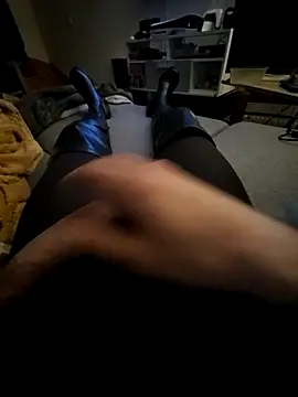 bootslove1 online show from 1, 5, 2026