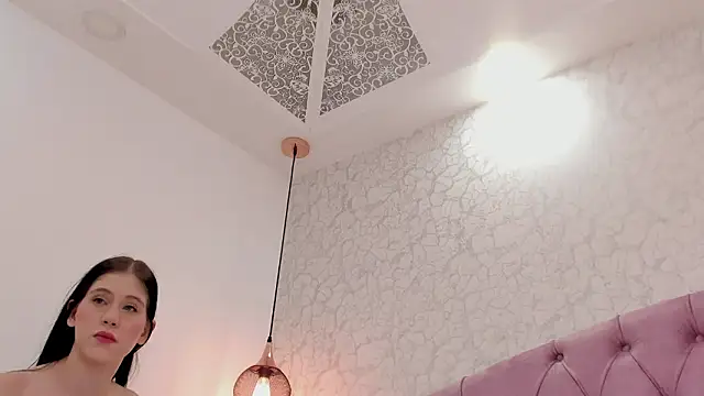 saraa joness  online show from 20, 3, 2026