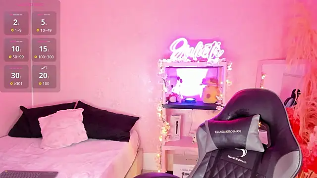 Snapshot of Julieth_Caandy chatting on 27, 3, 2026 Julieth Caandy online show from 27, 3, 2026