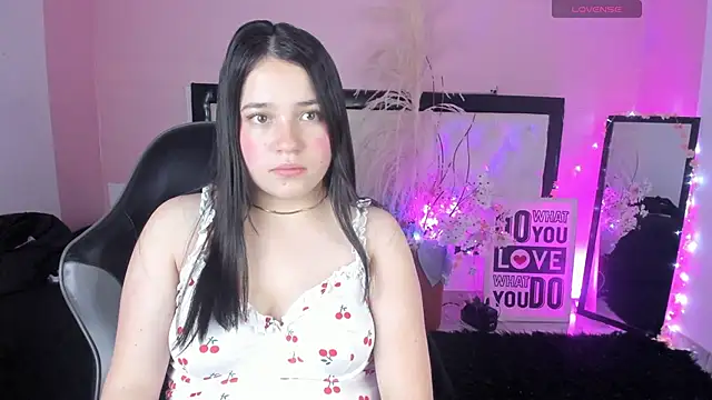 Julieth Caandy online show from 16, 5, 2026