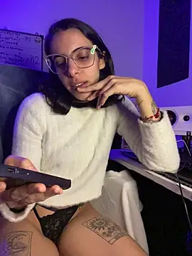 Poison Ivy 29 online show from 9, 7, 2026