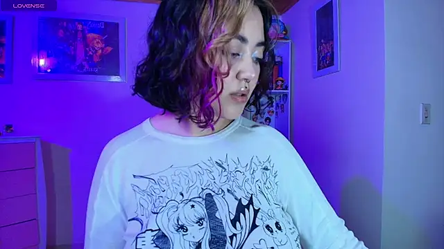 Nanachi uwu online show from 1, 4, 2026