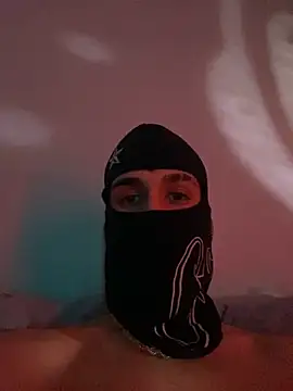 hardboii00 online show from 28, 3, 2026