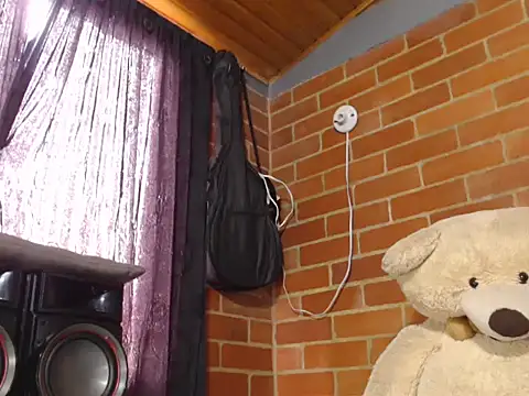 Alexandrina online show from 28, 2, 2025