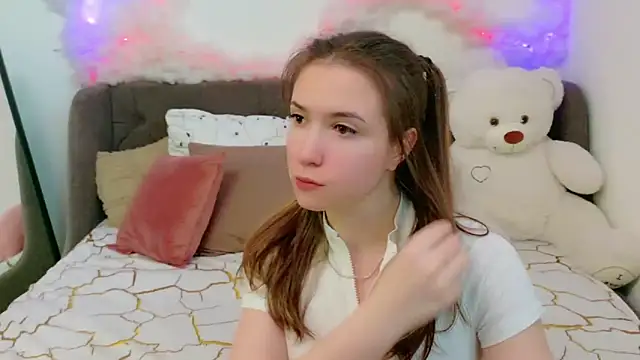 LeenMoonie online show from 21, 6, 2026