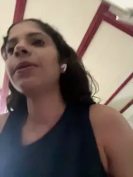 Snapshot of karlatiburcio chatting on 9, 6, 2026 karlatiburcio online show from 9, 6, 2026