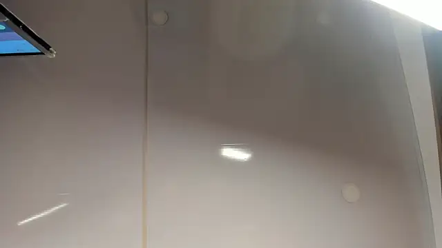cuttie blondie online show from 11, 7, 2026