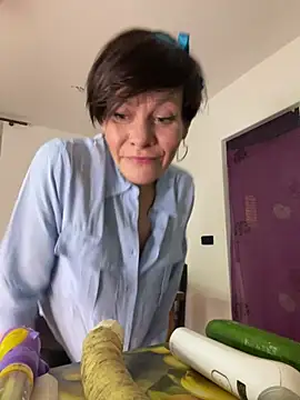DtPORNBITCH online show from 8, 4, 2026