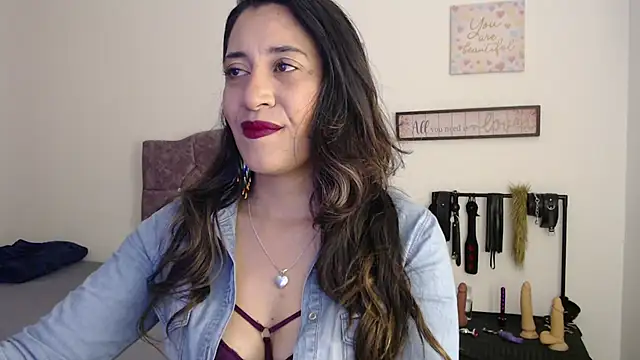 violeta scott online show from 4, 6, 2026