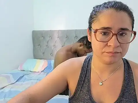 estrellajunior online show from 7, 6, 2026