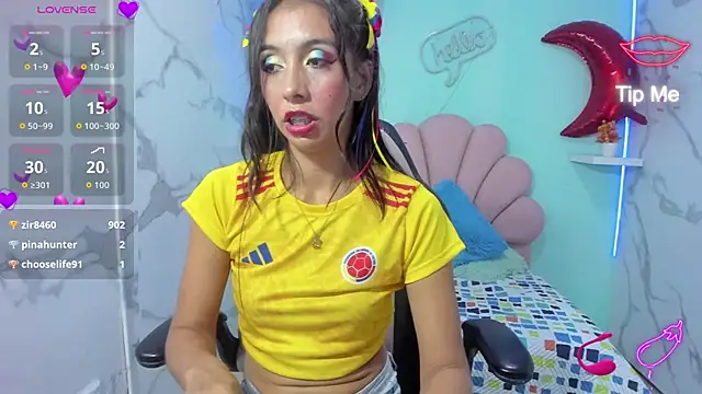 sandra petite19 online show from 18, 6, 2026