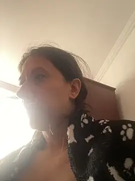 Snapshot of ItsAmara chatting on 5, 8, 2026 ItsAmara online show from 5, 8, 2026