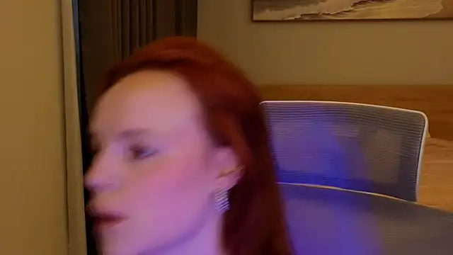 mollybossy online show from 7, 4, 2026