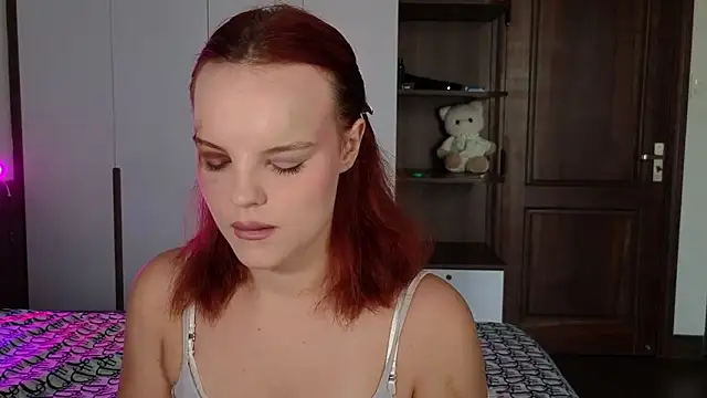 mollybossy online show from 26, 6, 2026