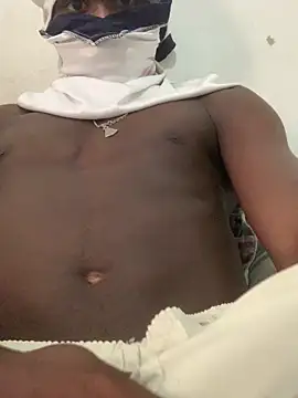 tremdoodio22Sp online show from 13, 3, 2026