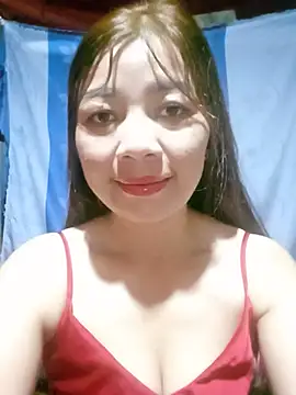 Yiyi102300 online show from 24, 7, 2026