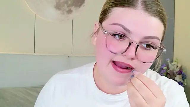 WendyPage online show from 27, 7, 2026