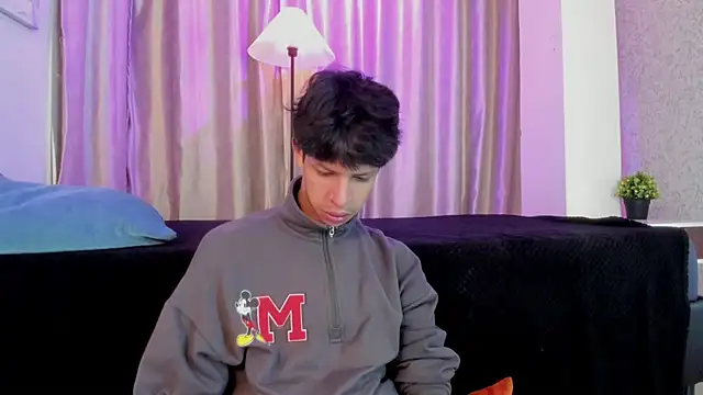 Ethan qop online show from 30, 4, 2026