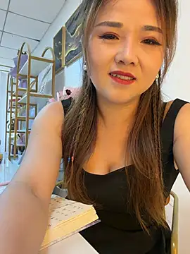 Xiaoxiao-y online show from 28, 6, 2026