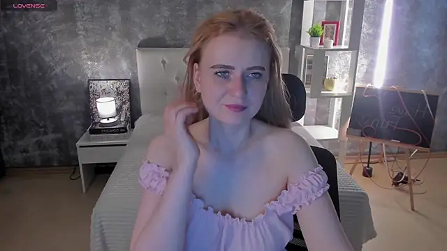 Snapshot of Shiny_Liss chatting on 20, 6, 2026 Shiny Liss online show from 20, 6, 2026