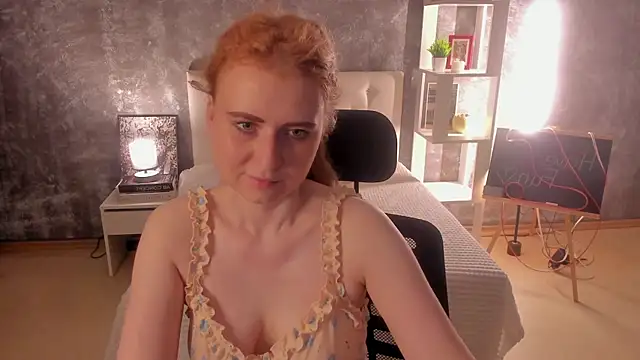 Snapshot of Shiny_Liss chatting on 25, 6, 2026 Shiny Liss online show from 25, 6, 2026