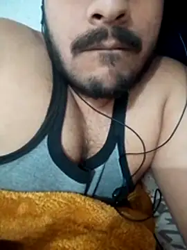 Snapshot of Decentlover67 chatting on 6, 4, 2026 Decentlover67 online show from 6, 4, 2026