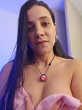 Snapshot of miaeyex chatting on 23, 4, 2026 miaeyex online show from 23, 4, 2026