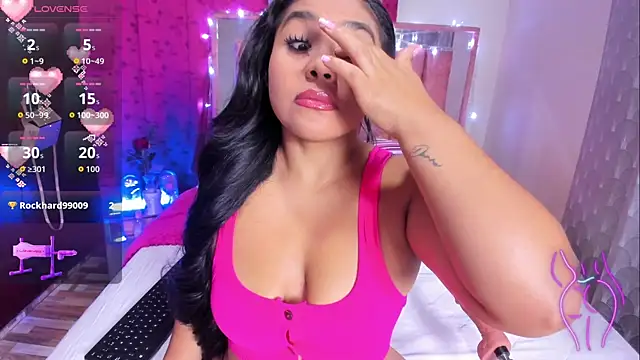 Snapshot of BiancaBooty chatting on 17, 6, 2026 BiancaBooty online show from 17, 6, 2026