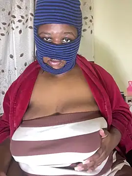 NaughtyGirl0000 online show from 20, 5, 2026
