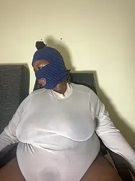 NaughtyGirl0000 online show from 27, 5, 2026