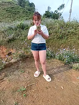 Mina xYx online show from 16, 3, 2026