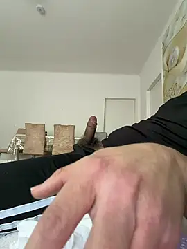 Snapshot of bobi7v chatting on 11, 6, 2026 bobi7v online show from 11, 6, 2026