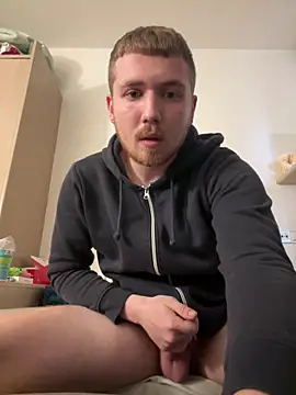 Snapshot of Mali133728 chatting on 27, 3, 2026 Mali133728 online show from 27, 3, 2026