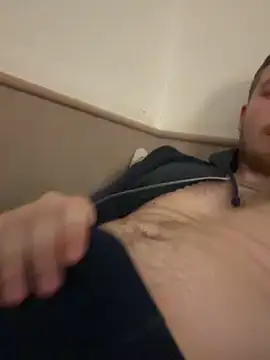 Snapshot of Mali133728 chatting on 28, 3, 2026 Mali133728 online show from 28, 3, 2026