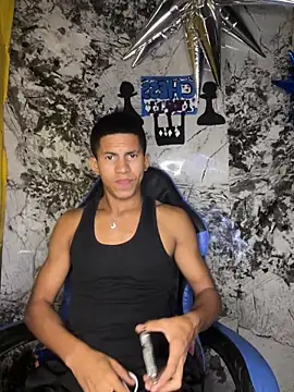 Snapshot of carlos_hot12 chatting on 16, 3, 2026 carlos hot12 online show from 16, 3, 2026