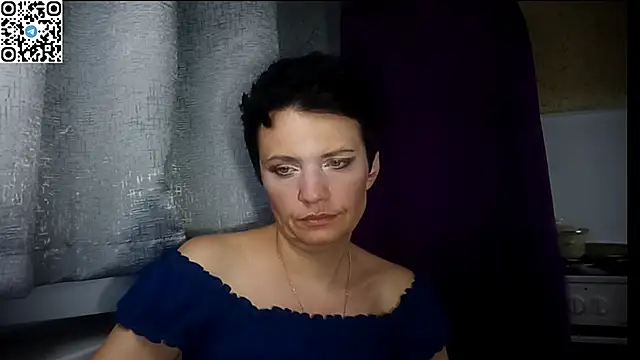 HotMamaQueen234 online show from 21, 6, 2026