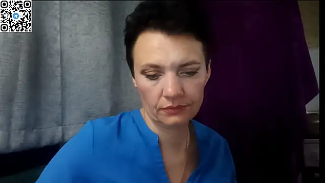 HotMamaQueen234 online show from 12, 7, 2026