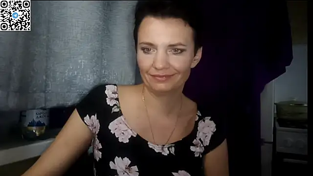 HotMamaQueen234 online show from 17, 7, 2026