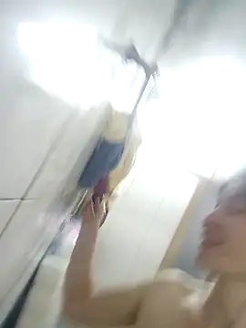 Victoria mila online show from 25, 3, 2026