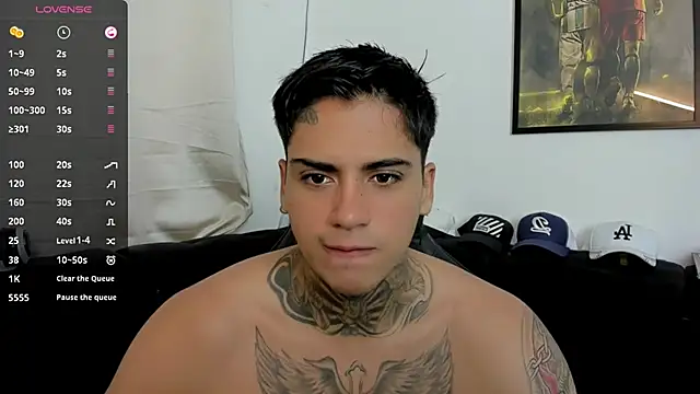 sweetlatinoboy online show from 25, 3, 2026