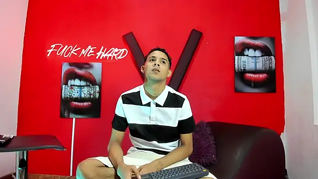 SEXY BIG COCK online show from 1, 5, 2026